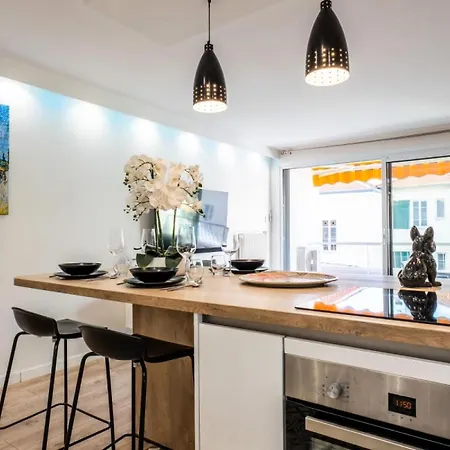 2 Pieces Terrasse A 8min A Pied Du Centre Parking - 2 Pieces Terrasse A 8min A Pied Du Centre Parking Mae-2553 Cannes