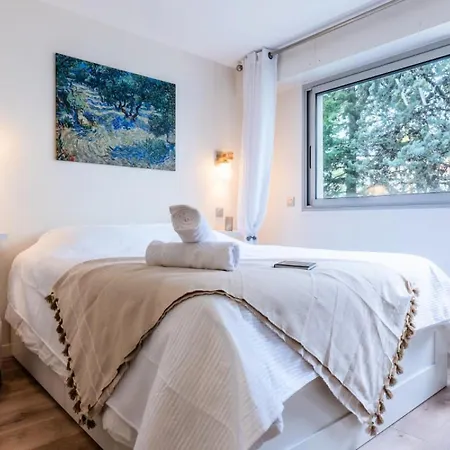 Apartmán 2 Pieces Terrasse A 8min A Pied Du Centre Parking - 2 Pieces Terrasse A 8min A Pied Du Centre Parking Mae-2553