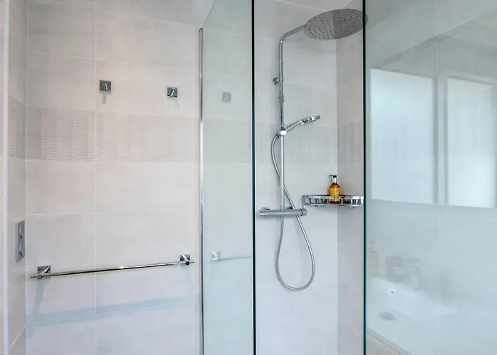 2 Pieces Terrasse A 8min A Pied Du Centre Parking - 2 Pieces Terrasse A 8min A Pied Du Centre Parking Mae-2553 Lejlighed